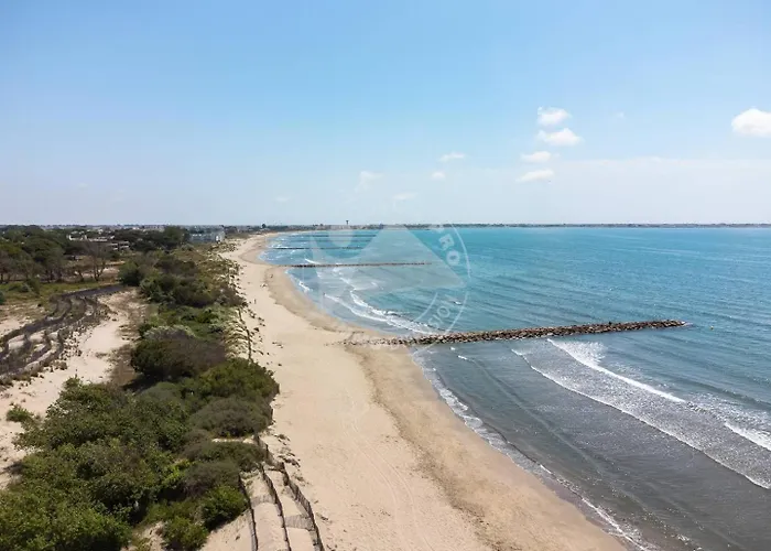 As13357 - P3 Face à La Sans Route à Traverser, Proche Centre Avec Parking Privé