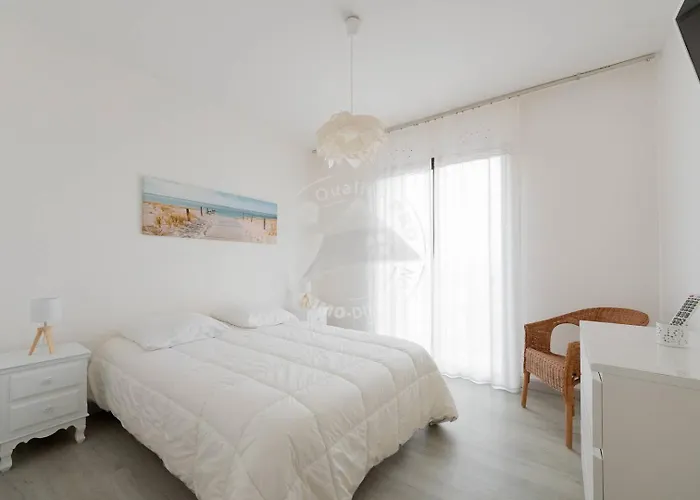 Apartamento As13357 - P3 Face à La Sans Route à Traverser, Proche Centre Avec Parking Privé Le Grau-du-Roi